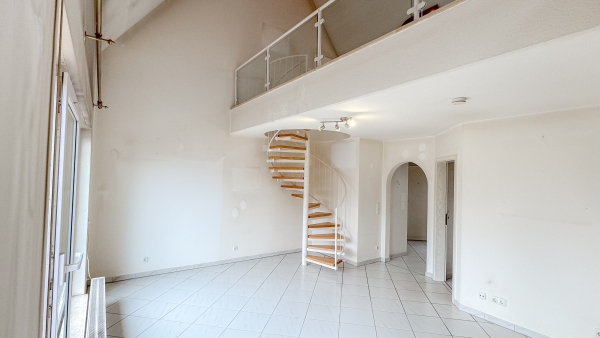 Tolle 3-Zimmer Maisonette Wohnung mit Dachterrasse